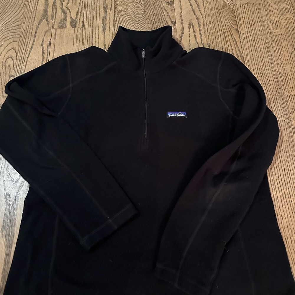 Patagonia Men's Black Zip-Up Sweater